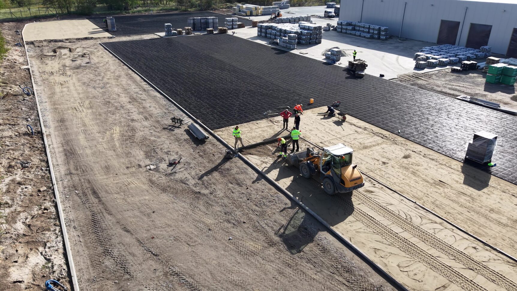 36 Salon Samochodowy w Toruniu - Ekokrata N40 PLUS - full size