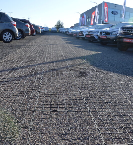 Realizacja: Salon Samochodowy Kielce