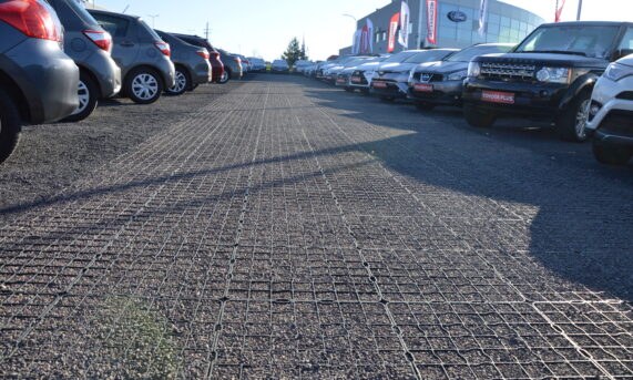 Realizacja: Salon Samochodowy Kielce